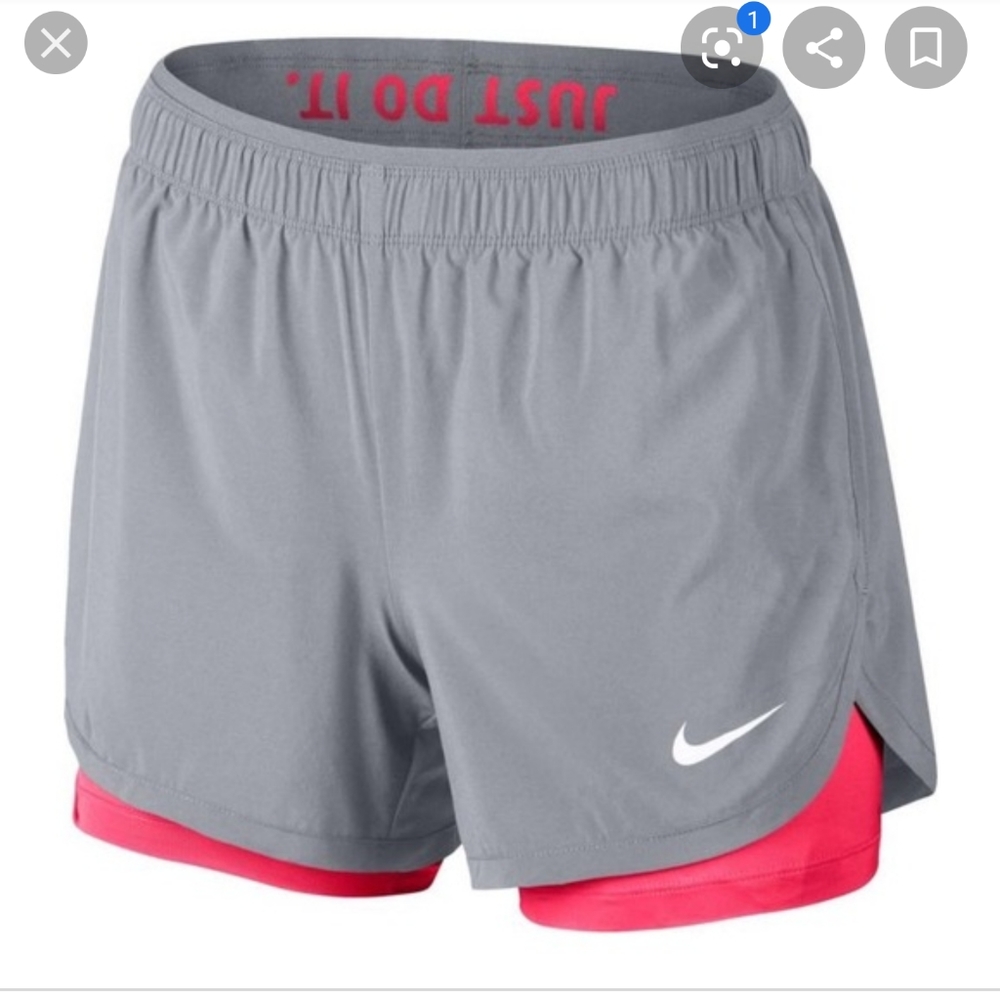 EUC Nike Women Flex 2 in 1 shorts